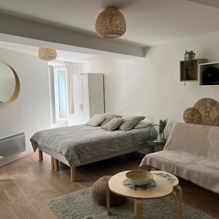 Studio Hyeres -Rue Pietonne Climatisation Lit 160 Tout Equipe - Sabrina Exteriör bild
