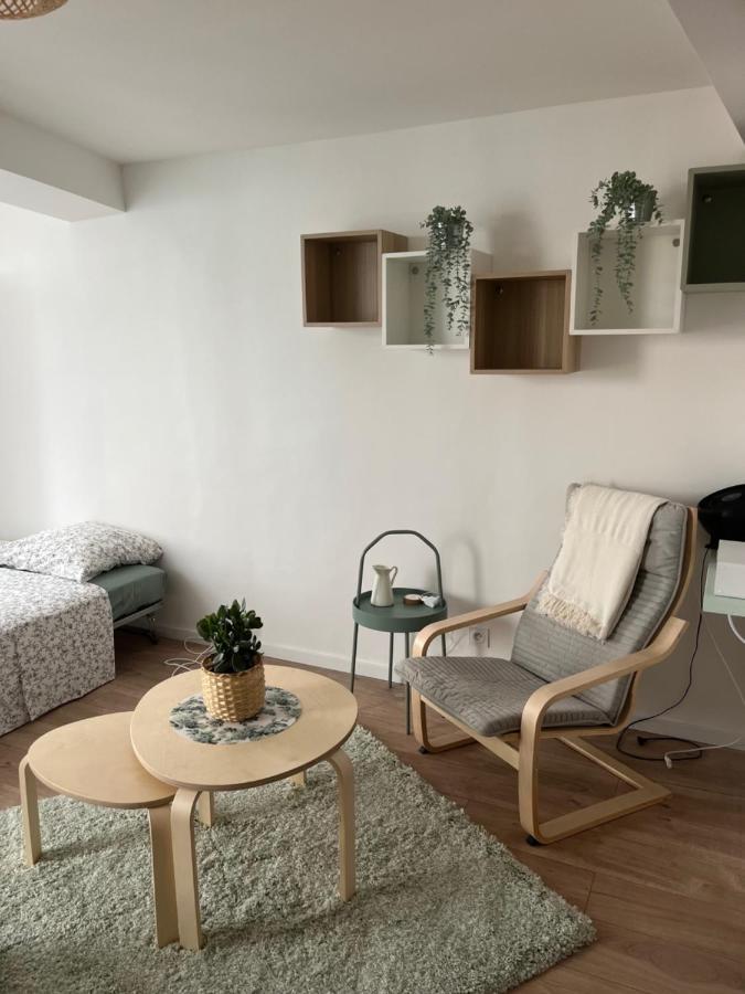 Studio Hyeres -Rue Pietonne Climatisation Lit 160 Tout Equipe - Sabrina Exteriör bild
